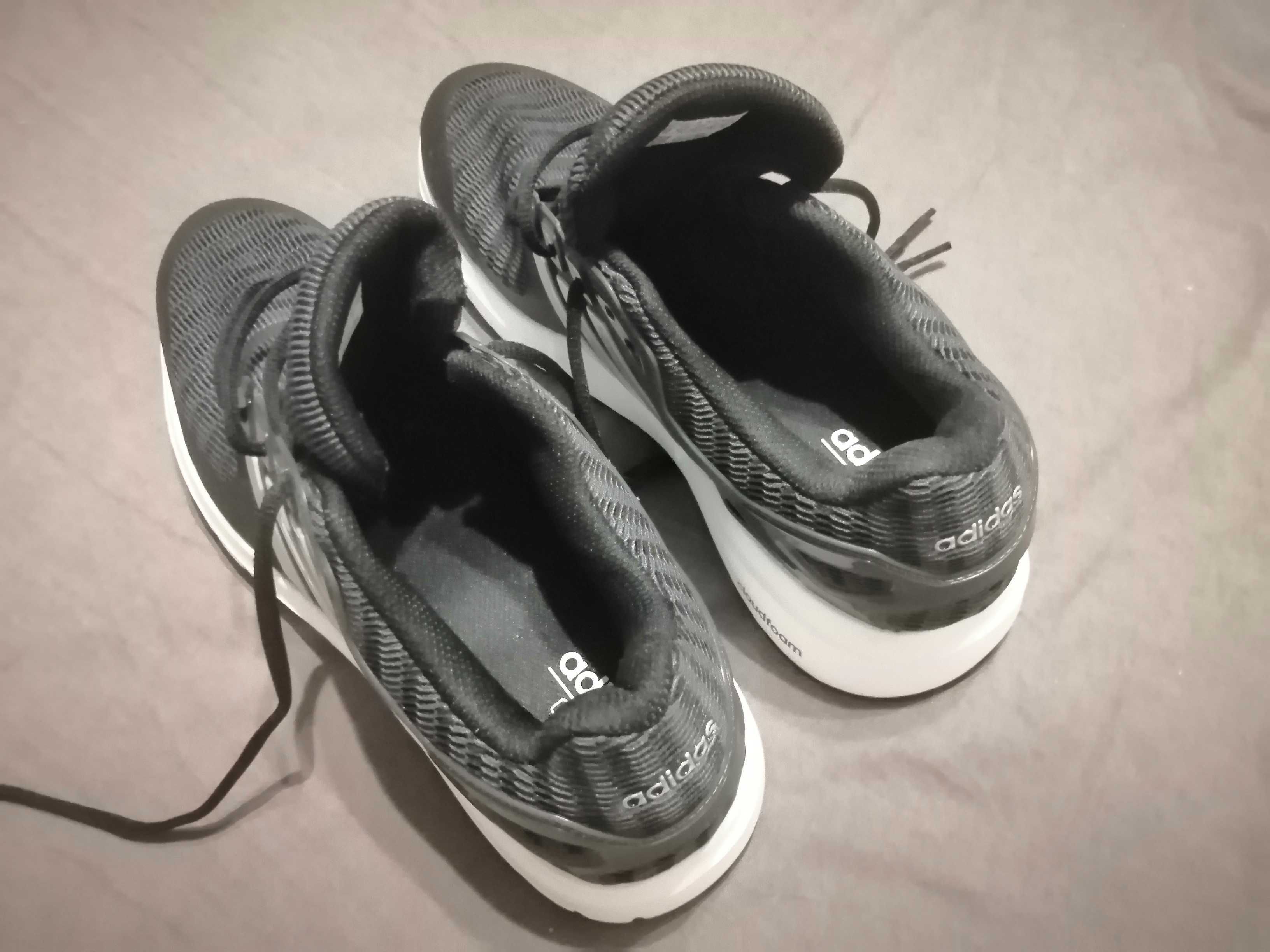 Buty do biegania Adidas B44864 Cloudfoam 45.5 45 1/2