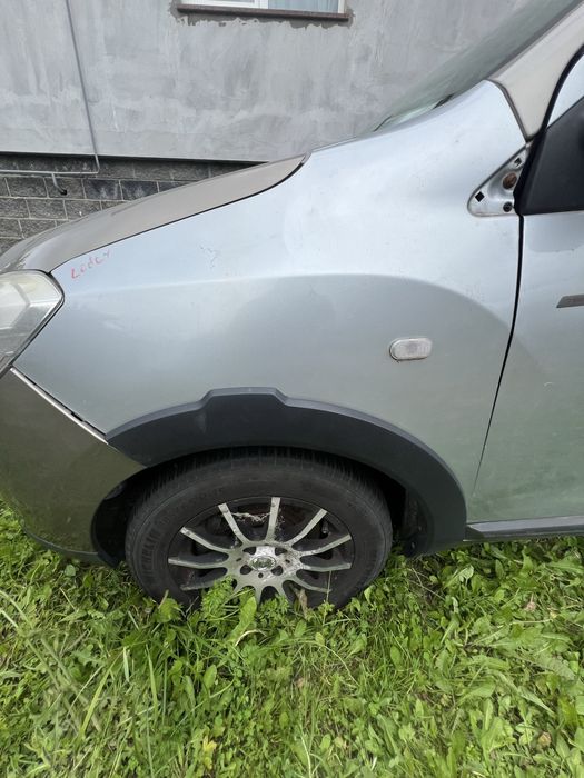 Крило переднє ліве/праве DACIA DOKKER/LODGY