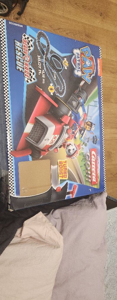 Vendo pista em ótimo estado