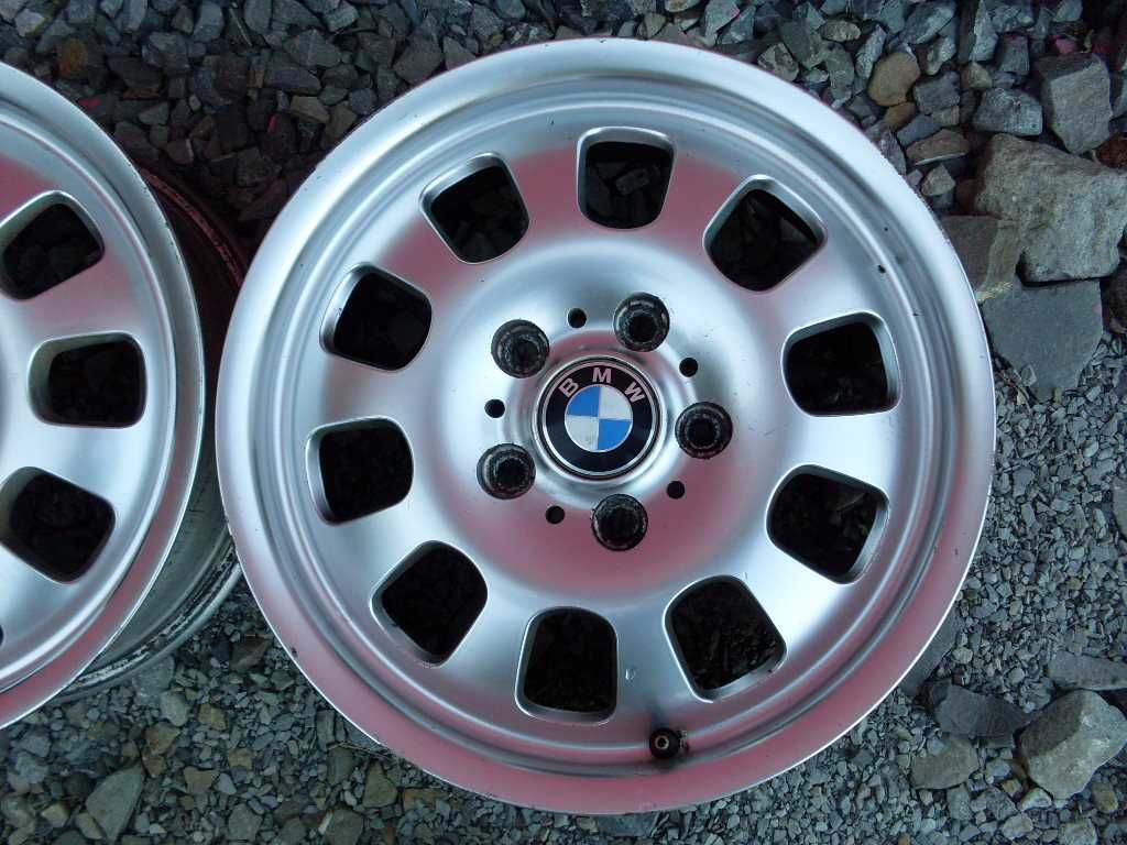 - Alufelgi 16'' BMW 5x120  oryginalne chromowane  5x120r16