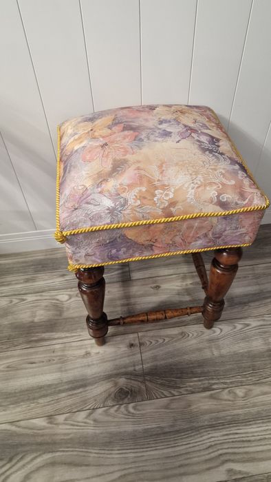 Retro taboret vintage