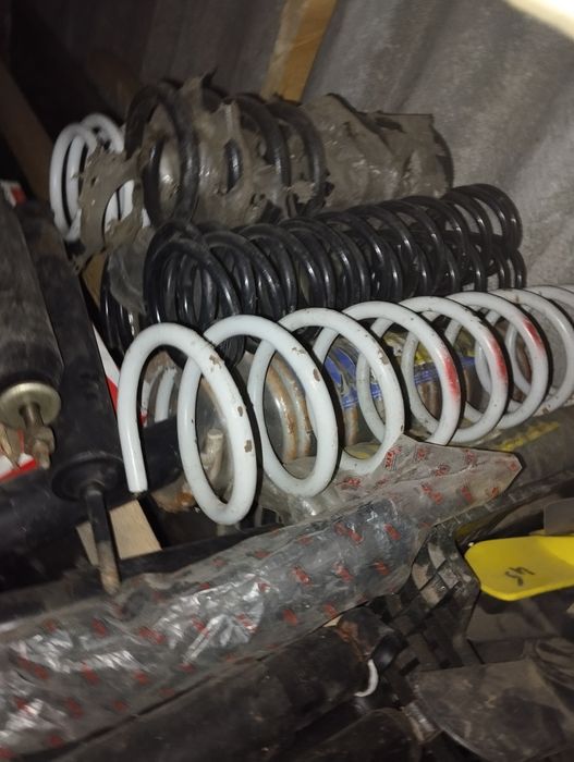 Пружини ваз 2101-015 нові та б.у