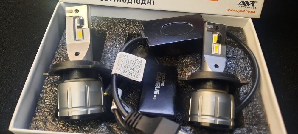 Лед лампи Cyclone Type 38 Н4/Н7/Н11/ Н1/14000Lm на лампу/60W