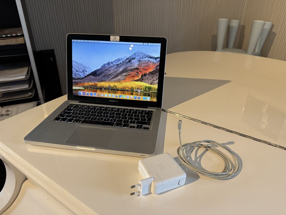 Apple MacBook Pro 13 (Mid 2010) SSD