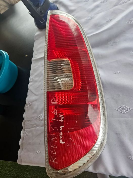 Tylna prawa lampa Europa Skoda Roomster