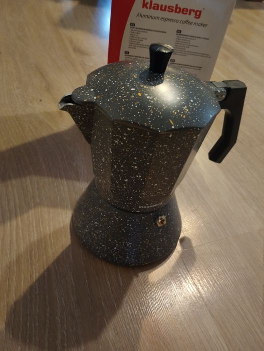 Kawiarka aluminiowa emaliowana klausberg + plecak biegowy gratis