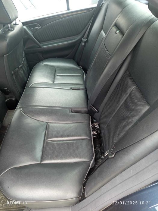 Para peças Mercedes Benz E Class (W210) 220 CDI ano 1999