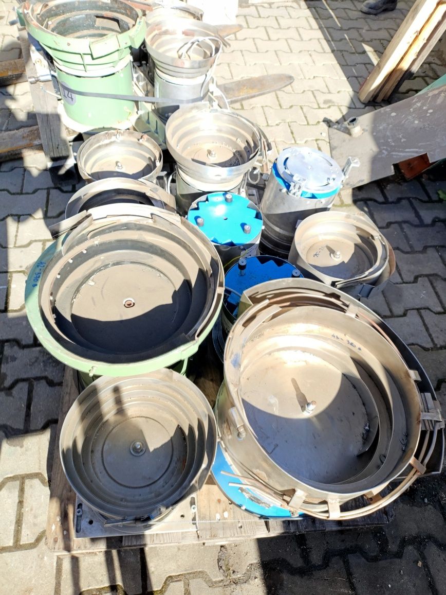 Podajnik wibracyjny podawacz elementów sortownik wibrator MMM