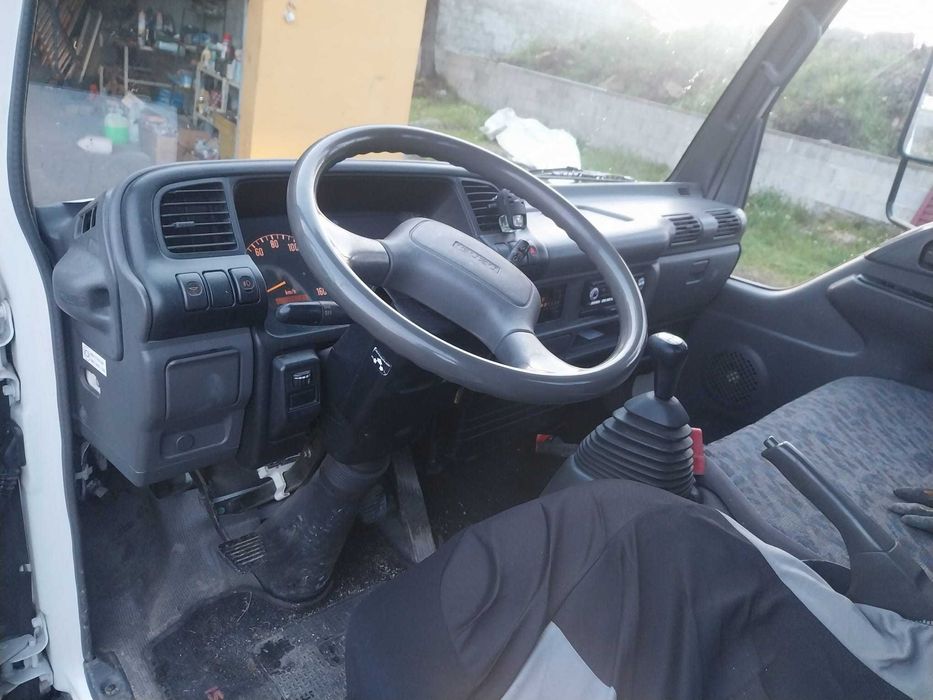 Isuzu 3500Kg  poucos kms 140.000