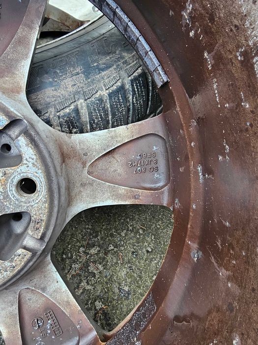 Koła zimowe VW Touareg 7L 5x130 255/60/17  Sprinter Ducato