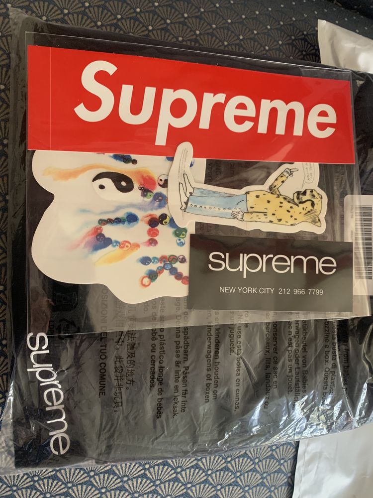 Supreme NYC Tee black