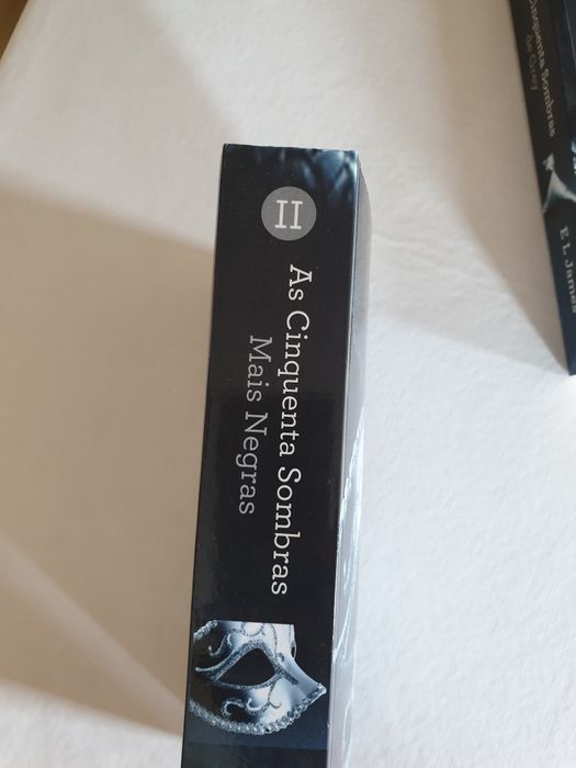 Livros As Cinquenta Sombras de Grey