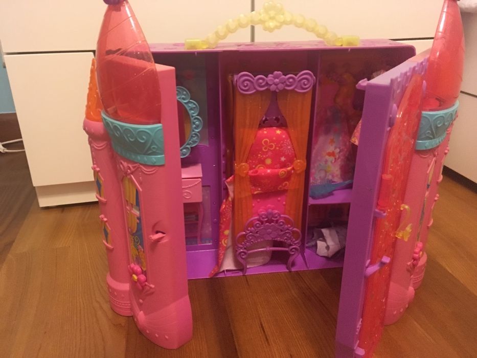 Zamek Barbie walizka rozkładana