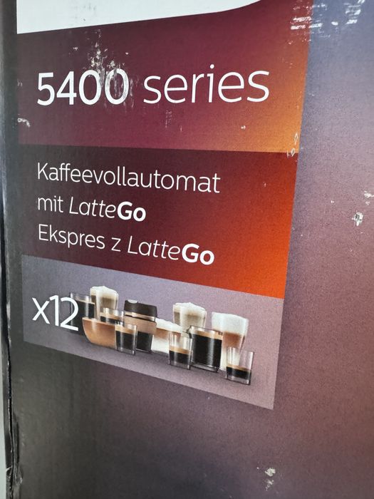 Ekspres Philips 5400 series LatteGo EP5447/90