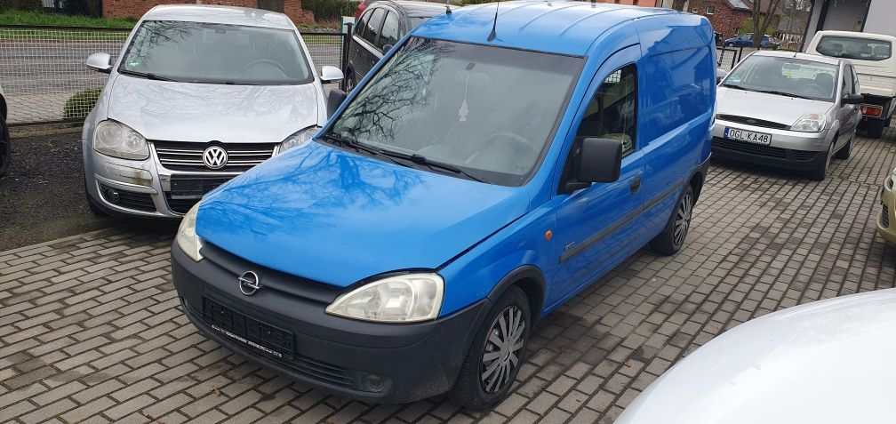 Combo vat1  1.3 cdti  1.7 isuzu hak Niemiec