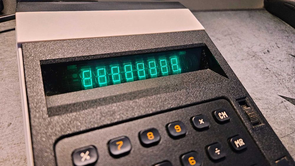 Retro Kalkulator Elwro 144 - sprawny