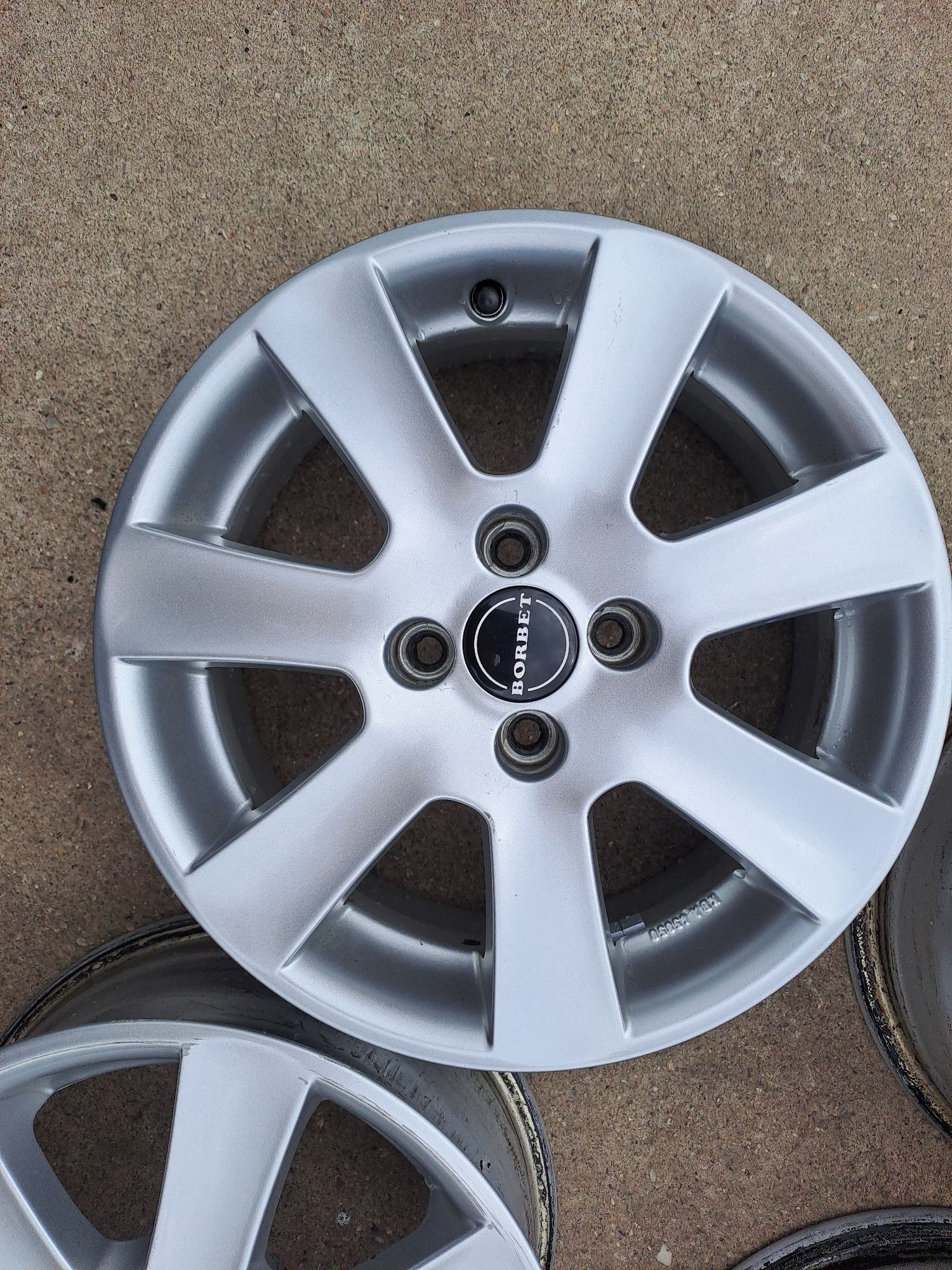4szt Felgi Aluminiowe Borbet 4x98 15cali Komplet