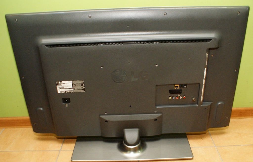 LG 39LB5800 3D/SmartTV/100Hz/3xUSB/3xHDMI/DVB-T/C