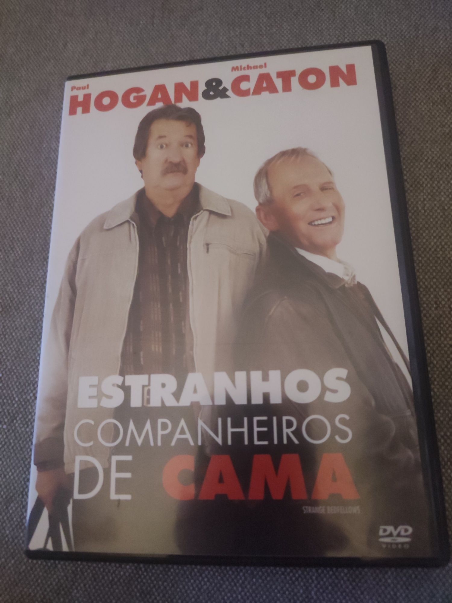 Estranhos Companheiros de Cama