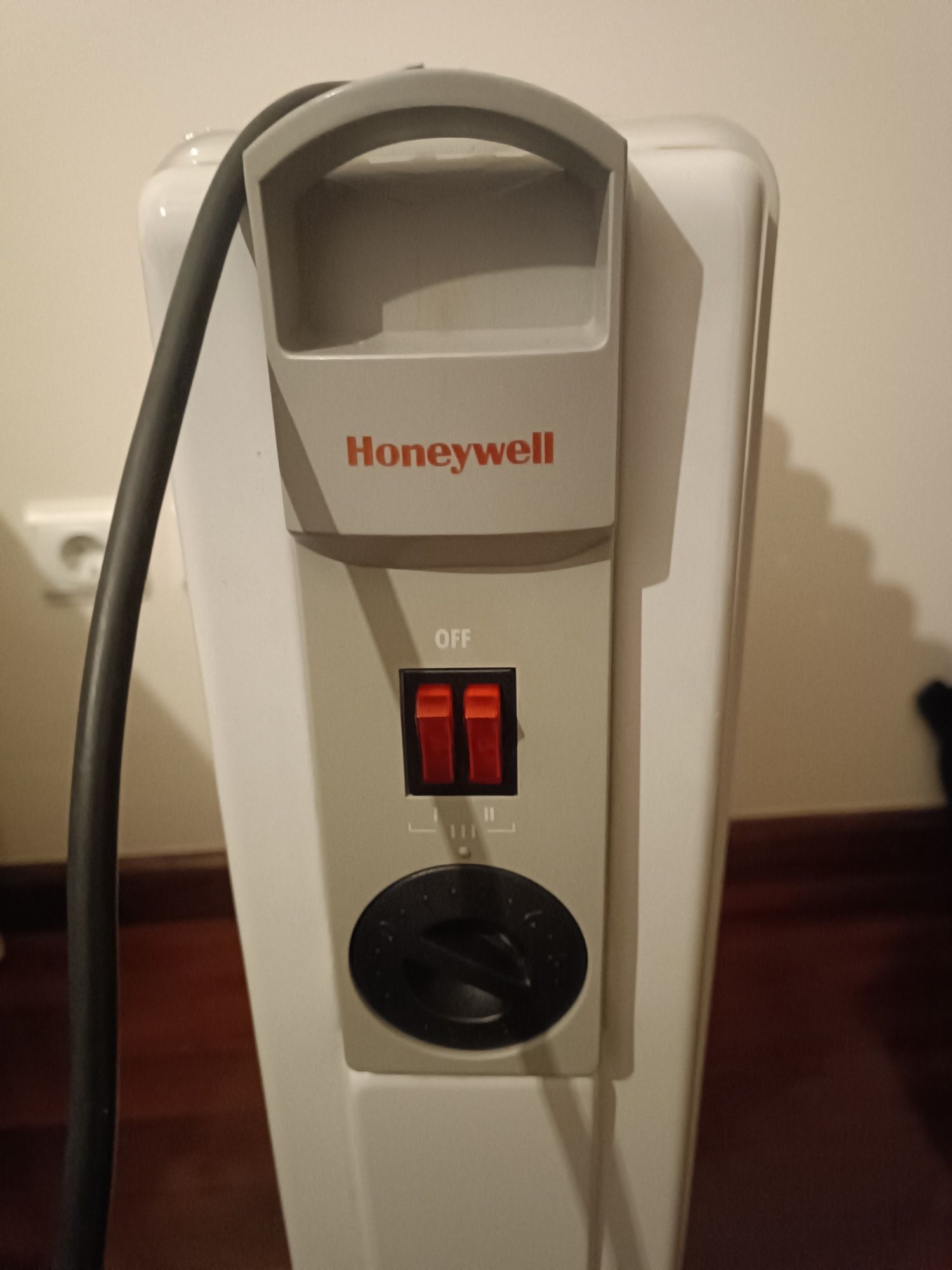 Aquecedor a Óleo 2000 W - Honeywell - 2 células