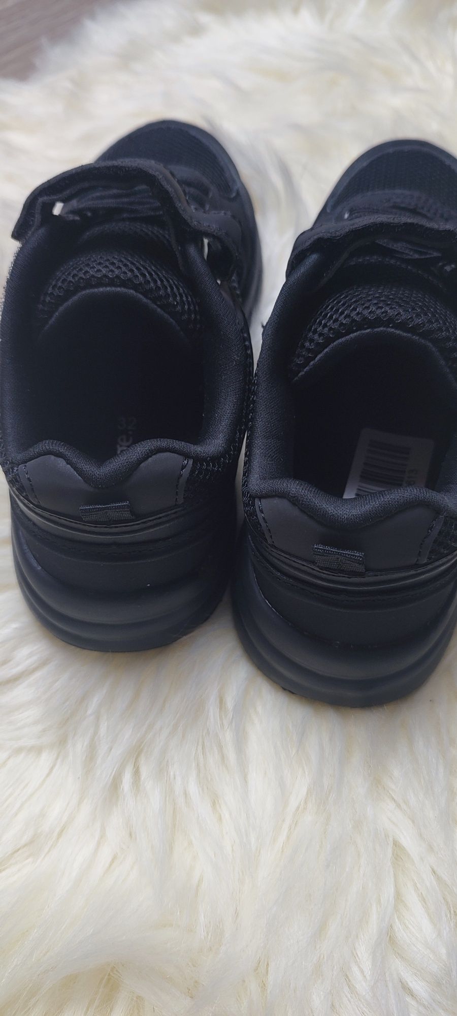 Buty sportowe adidasy 32 czarne nowe George