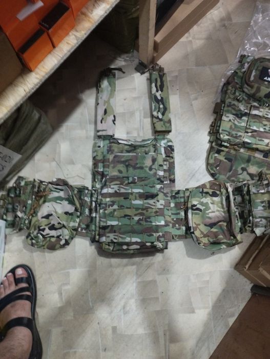 Плитоноска Artex с напашником системой быстрого сброса и 7 подсумками