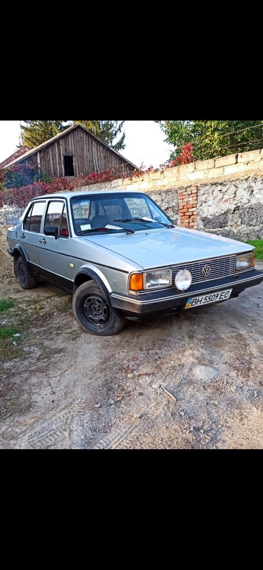 Продам машину jetta