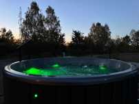 Wynajem mobilna Bania Balia Jacuzzi z dostawą, pomysł na prezent!