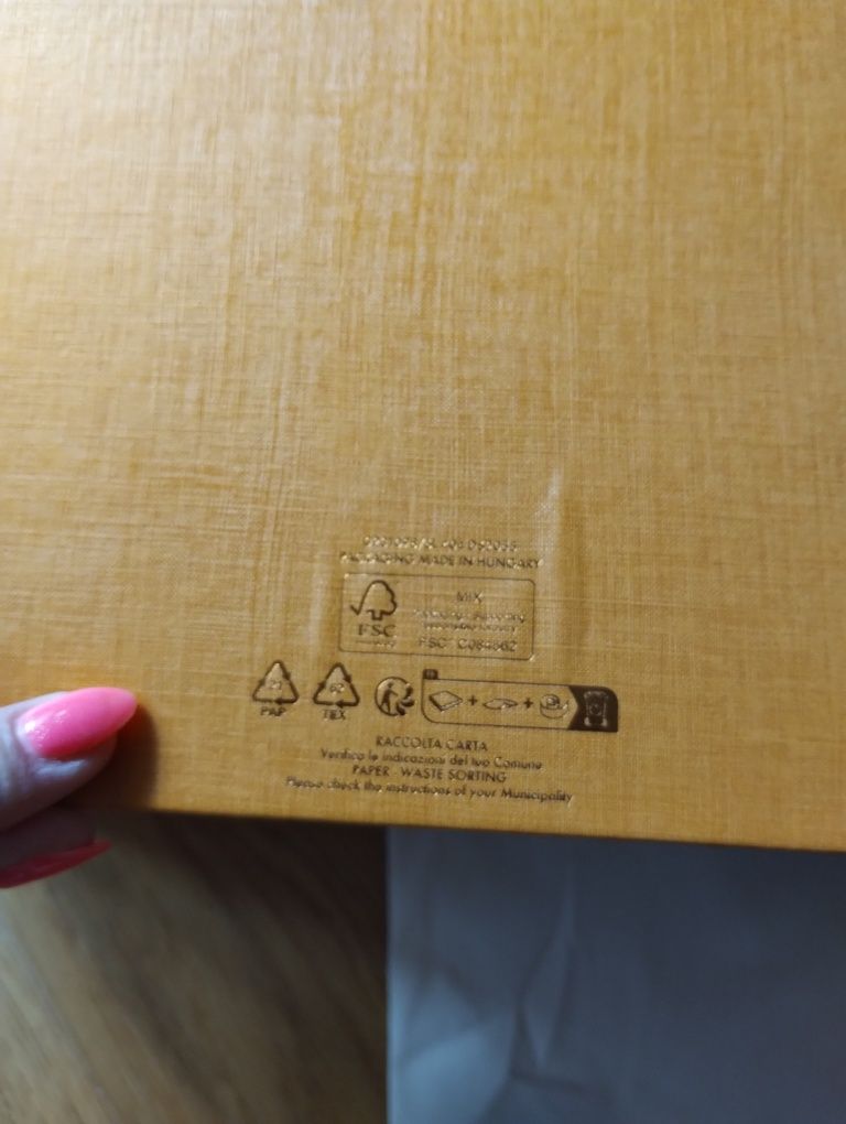 Opakowanie po zakupach Louis Vuitton pudełko torebka dustbag worek