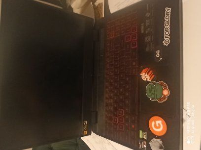 Laptop nitro 5 urzwany