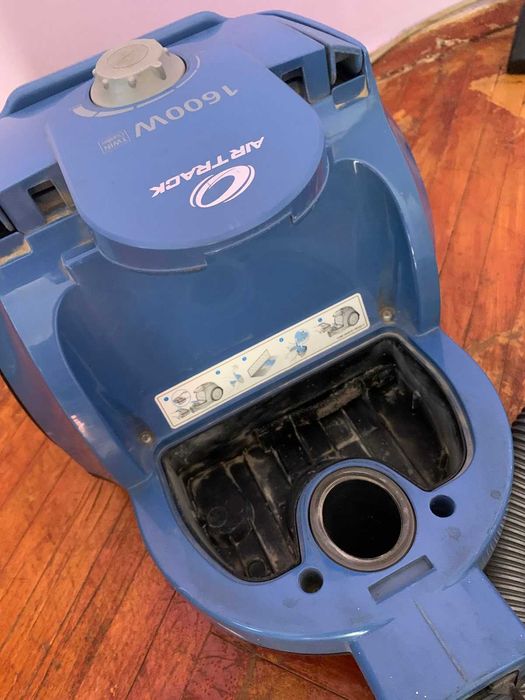 Пилосос  циклонний Samsung SC4331  1600 W
