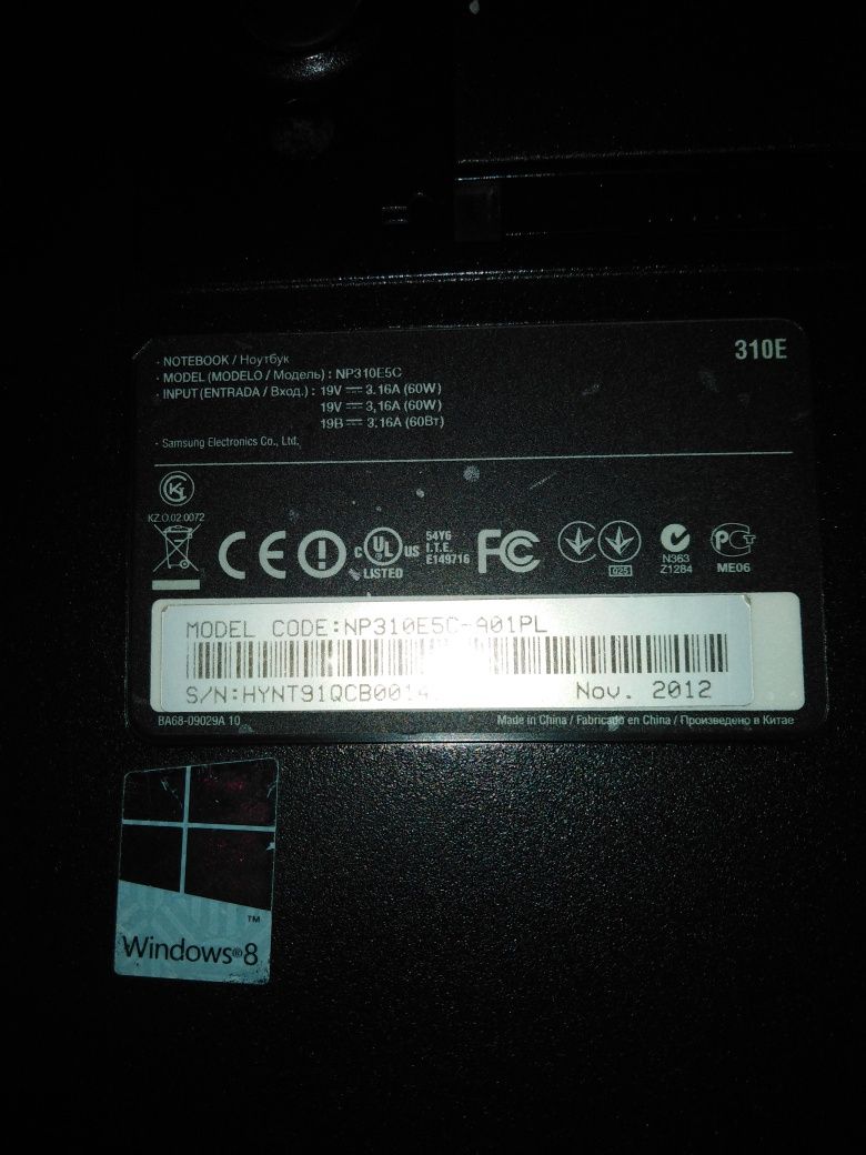 Laptop Samsung 300 E4C INTEL CORE i3