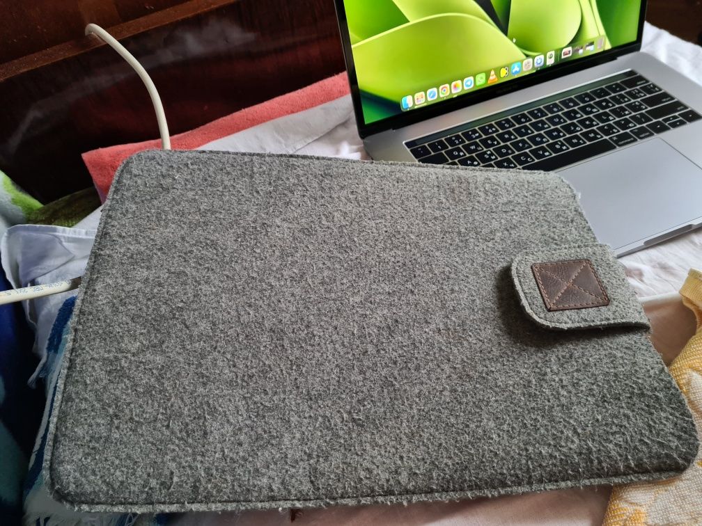 Продам MacBook Pro 15"