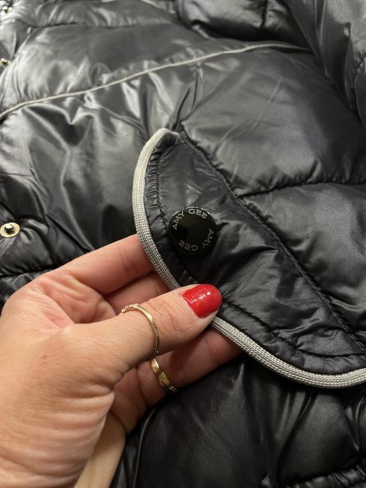 Жіноча куртка-бомбер Amy Gee