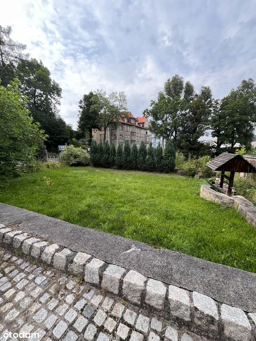 NOWA CENA!!! Wyjątkowa działka budowlana 2154 m2 w centrum Nowa Ruda