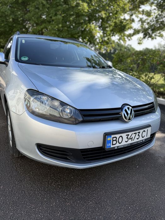 Volkswagen Golf VI універсал