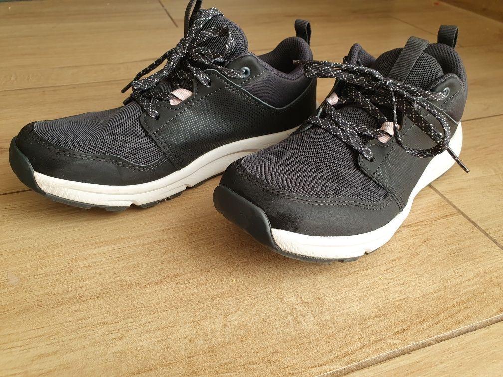 Adidasy Decathlon r. 36