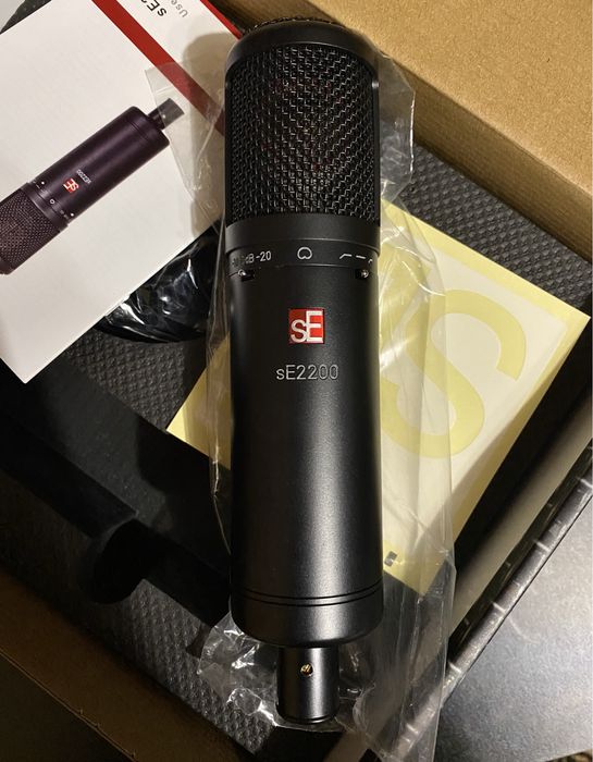 Студийный микрофон sE Electronics 2200