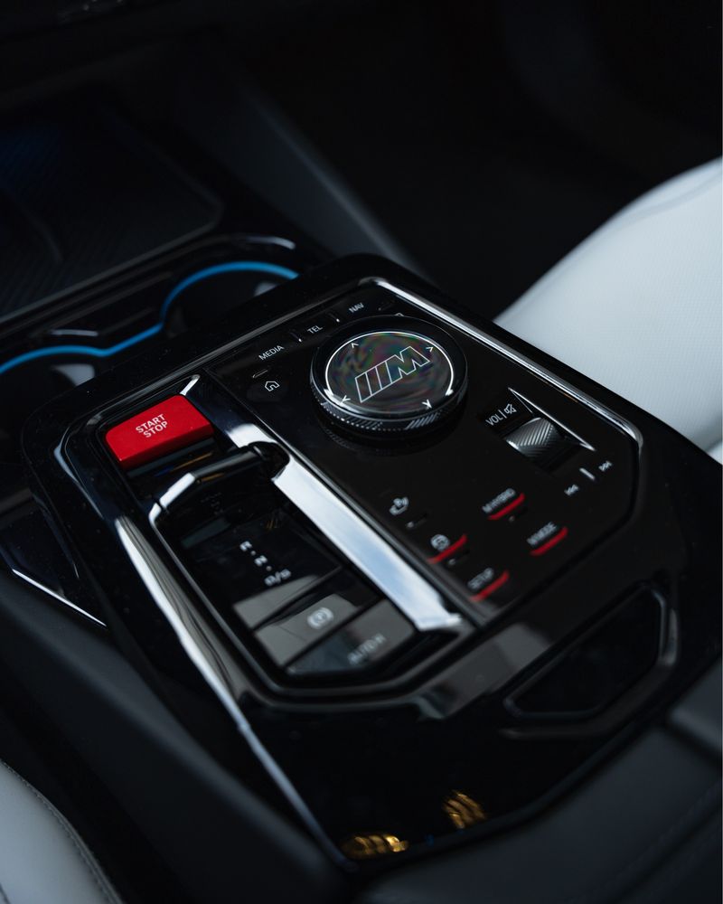 BMW M5 2025 G90 - wynajem , wypozyczalnia samochodow , auta premium