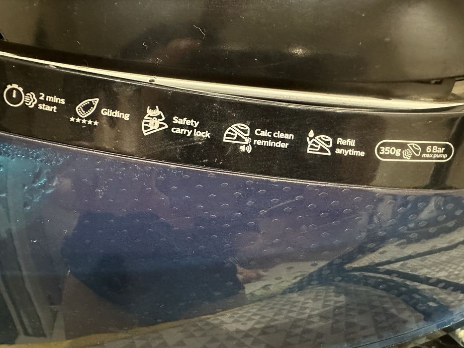 Парогенератор Philips PerfectCare Compact GC7844/20