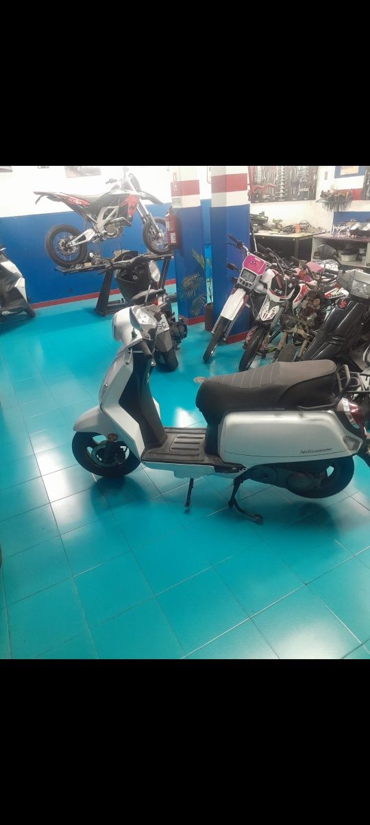 Kewei  zahara 50 motor 4 tempos