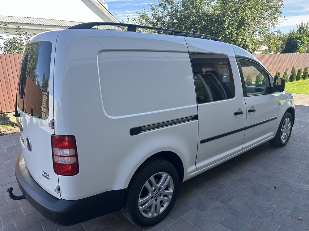 Volkswagen Caddy Maxi 2013