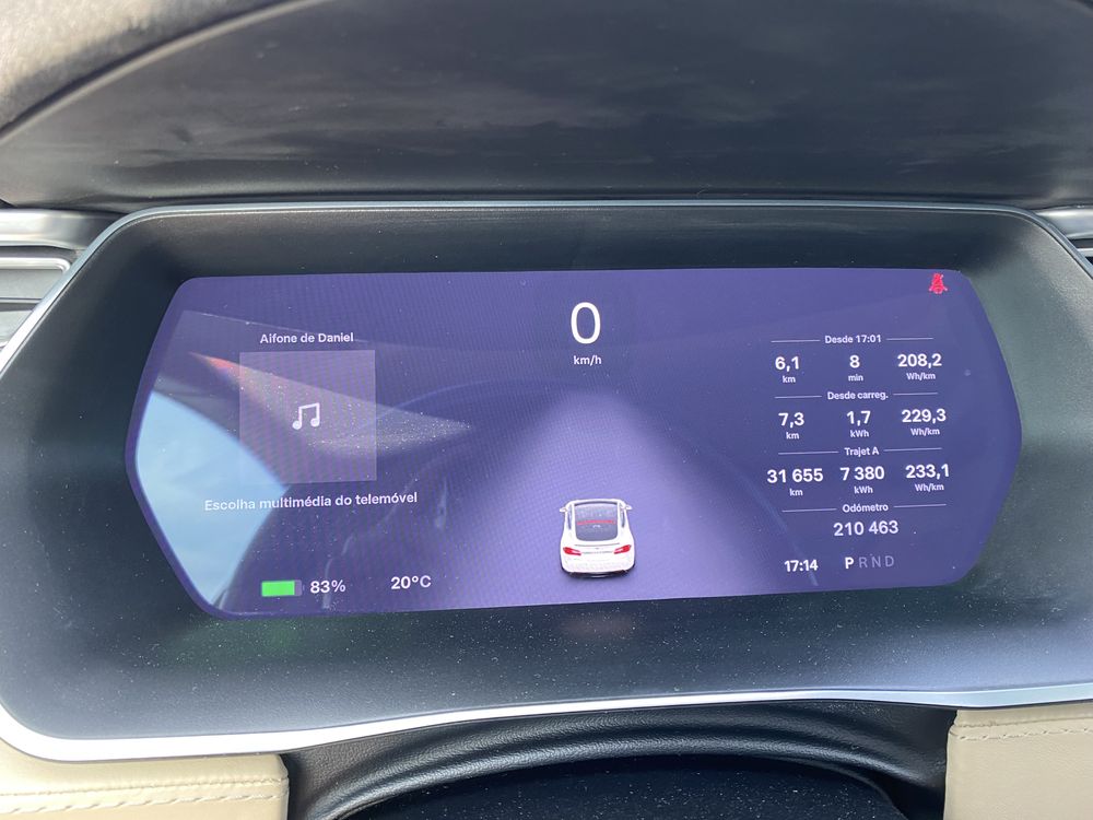 Tesla Model S P85D