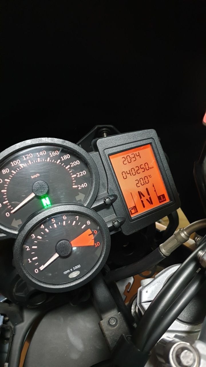 BMW F650 GS (800cc) 40 mil kms, Revisões Marca