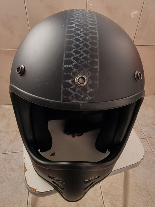 Capacete DMD Seventy five