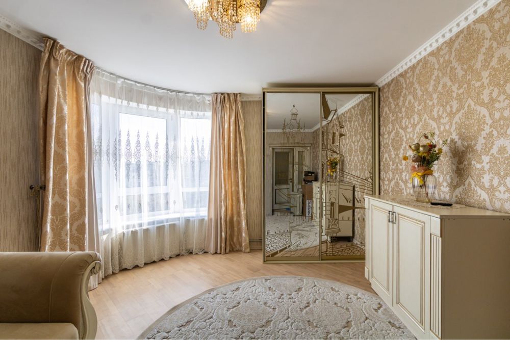 Оренда великої 3к квартири Жк Калинова Слобода