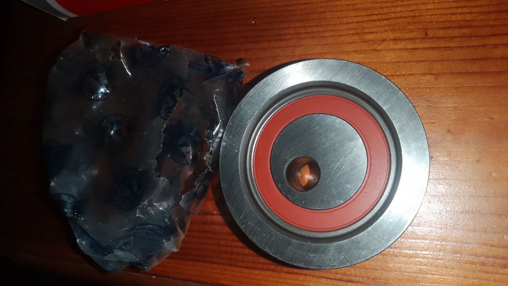 Ролик натяжний ВАЗ 2108 8V