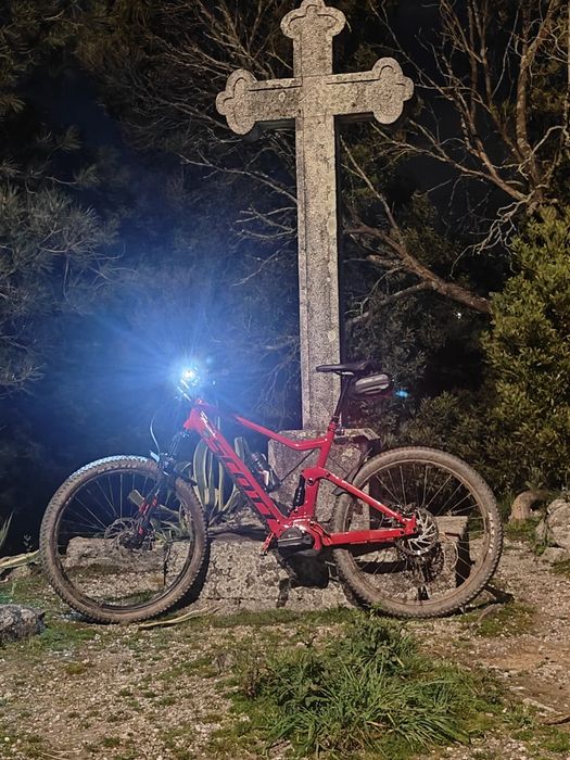 Bicicleta Elétrica SCOTT Strike eRIDE 930