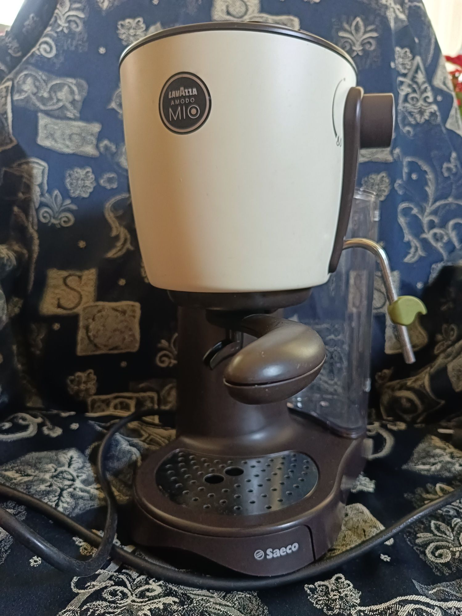 Ekspres kapsułkowy Saeco Lavazza a modo MIO Piccina + gratis