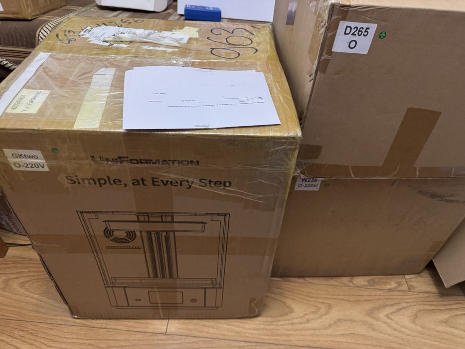 НОВИЙ 3D принтер UniFormation GKtwo 8K + станції очистки і затвердіння